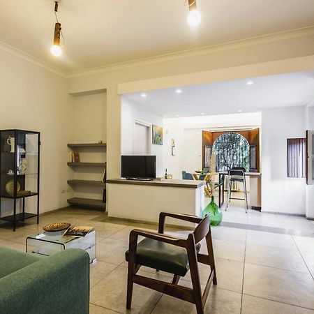 Euphorbia Apartments By Wonderful Italy Catania Bagian luar foto